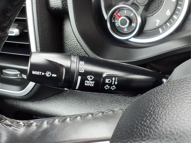 2021 RAM 1500 Big Horn Crew Cab 4x4 5'7" Box