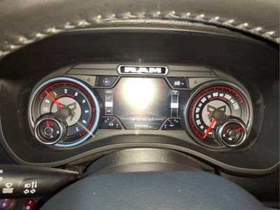 2022 RAM 1500 Laramie Crew Cab 4x4 5'7" Box
