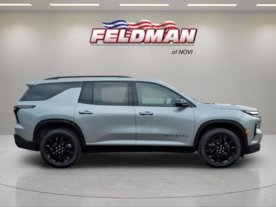 2024 Chevrolet Traverse LT
