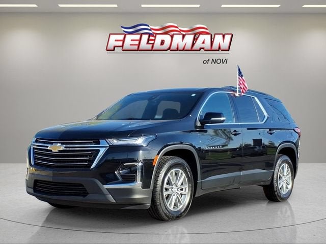 2023 Chevrolet Traverse LT Cloth