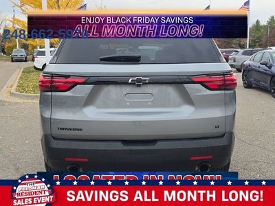 2023 Chevrolet Traverse LT Cloth