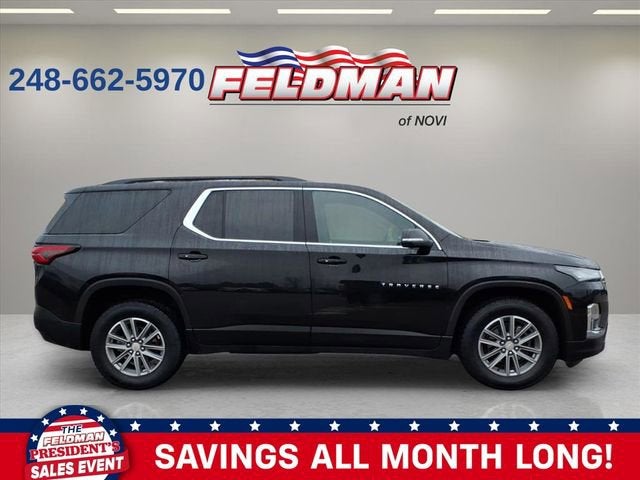 2023 Chevrolet Traverse LT Cloth