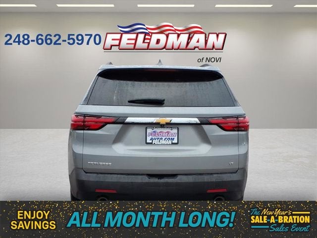 2023 Chevrolet Traverse LT Leather