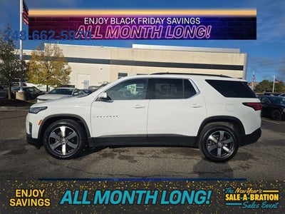 2023 Chevrolet Traverse LT Leather