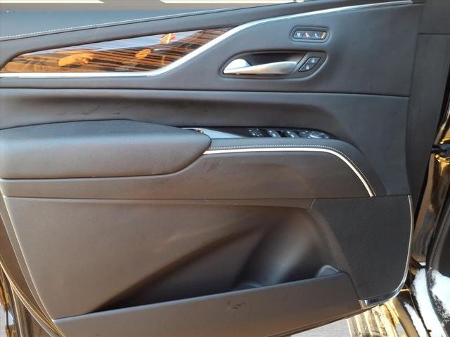 2024 Cadillac Escalade ESV Premium Luxury