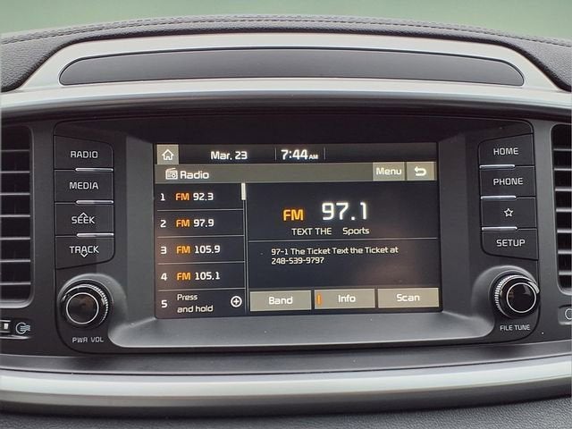 2020 Kia Sorento 2.4L LX