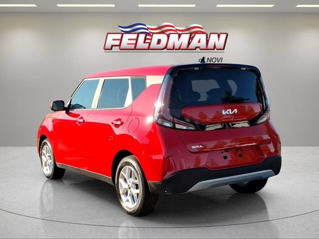 2024 Kia Soul LX
