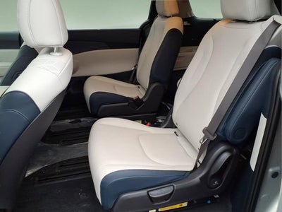 2025 Kia Carnival MPV Hybrid EX