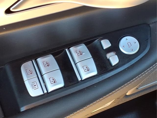 2016 BMW 750i 750i