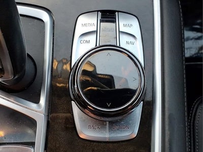 2016 BMW 750i 750i
