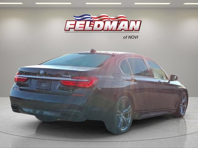 2016 BMW 750i 750i