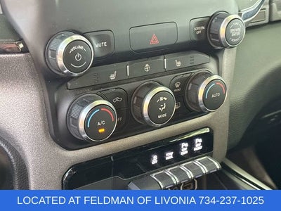 2023 RAM 1500 Big Horn Crew Cab 4x4 5'7" Box