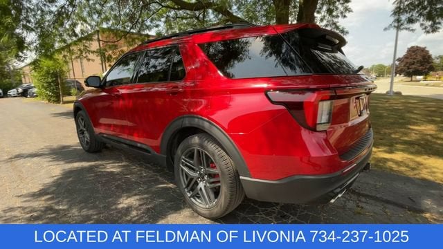 2025 Ford Explorer ST
