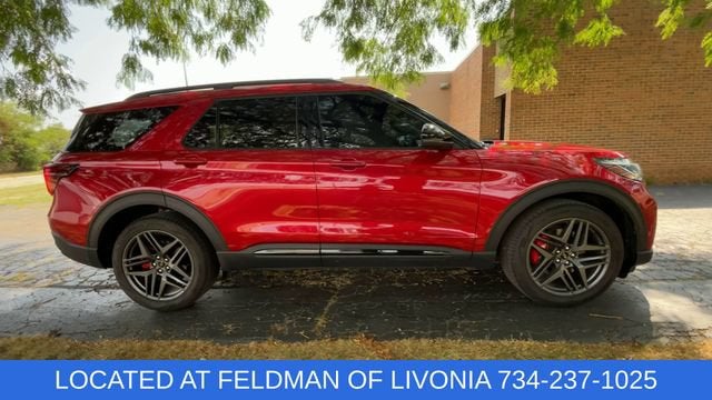 2025 Ford Explorer ST