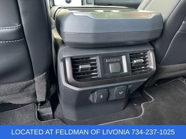 2023 Ford F-150 Lightning Platinum