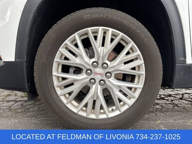2024 GMC Acadia Elevation