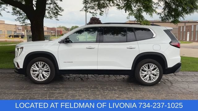 2024 GMC Acadia Elevation