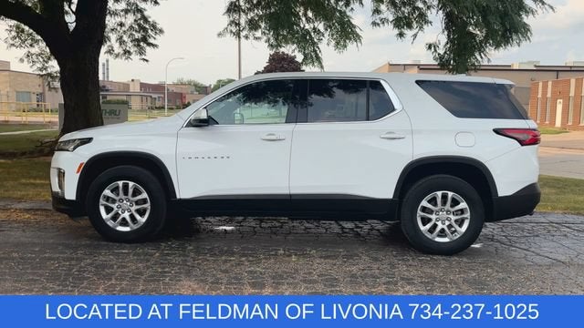 2023 Chevrolet Traverse LS