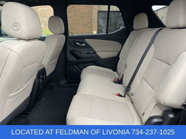 2023 Chevrolet Traverse LS