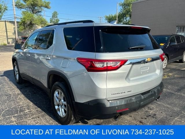 2021 Chevrolet Traverse LT Cloth