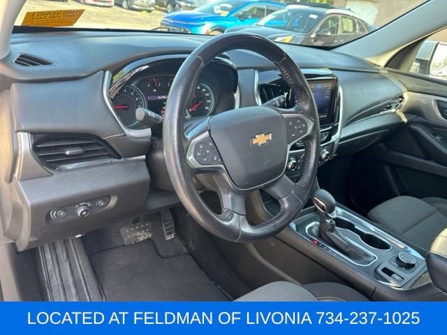 2021 Chevrolet Traverse LT Cloth