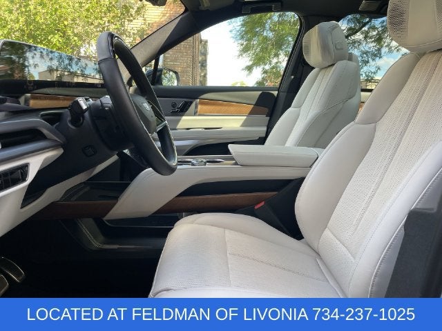 2026 Cadillac VISTIQ Sport