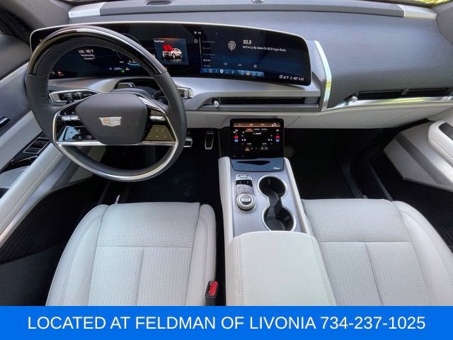 2026 Cadillac VISTIQ Sport