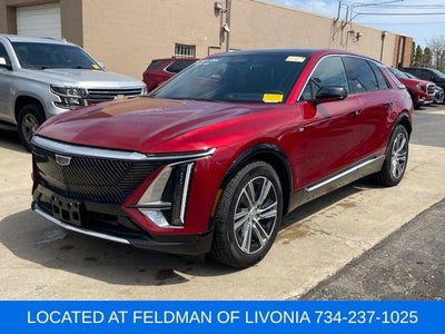 2024 Cadillac LYRIQ Luxury 2