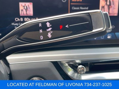 2024 Cadillac LYRIQ Luxury 2