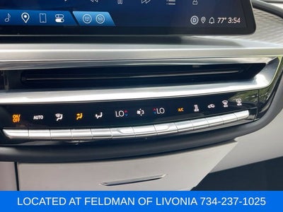 2024 Cadillac LYRIQ Luxury 2