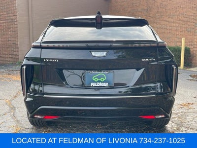2024 Cadillac LYRIQ Luxury 2