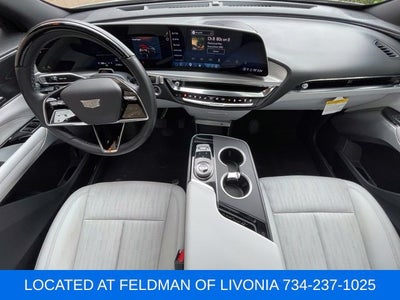 2024 Cadillac LYRIQ Luxury 2
