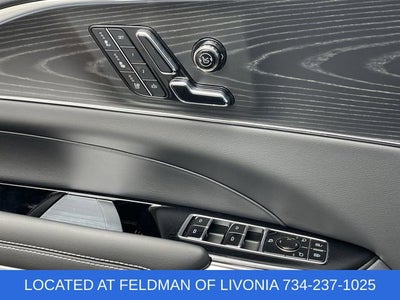 2024 Cadillac LYRIQ Sport 2