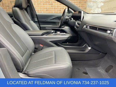 2024 Cadillac LYRIQ Sport 2