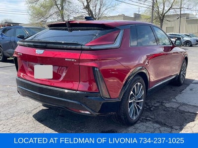 2024 Cadillac LYRIQ Sport 2