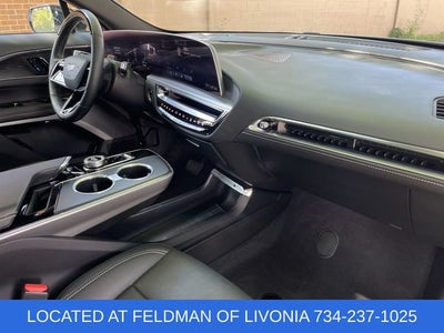 2024 Cadillac LYRIQ Sport 2