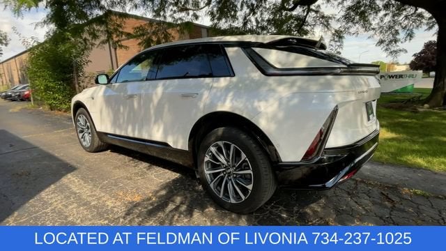 2024 Cadillac LYRIQ Sport 2