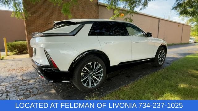 2024 Cadillac LYRIQ Sport 2