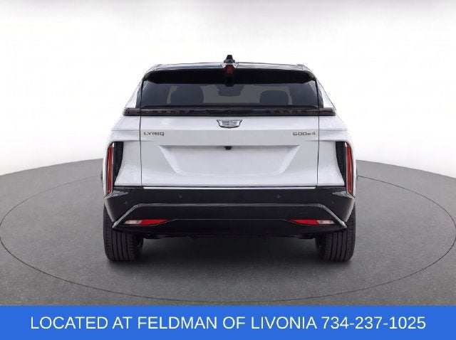 2024 Cadillac LYRIQ Sport 2