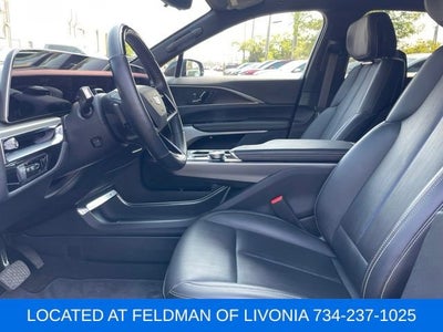 2024 Cadillac LYRIQ Sport 3