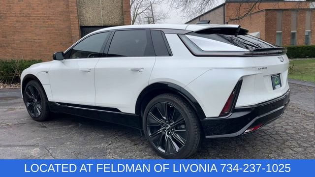 2024 Cadillac LYRIQ Sport 3