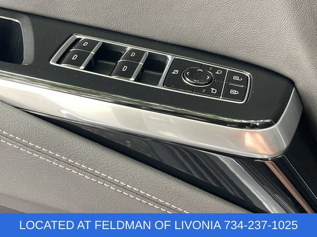2025 Cadillac Escalade Luxury