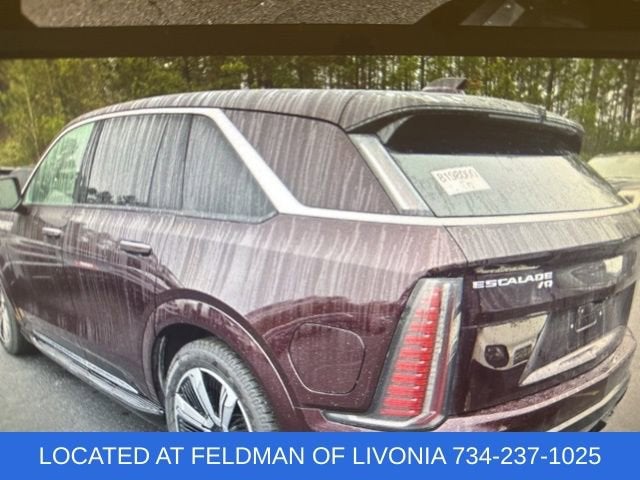 2025 Cadillac ESCALADE IQ Luxury 2