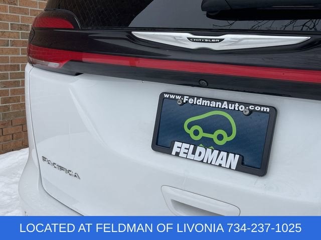 2023 Chrysler Pacifica Hybrid Limited