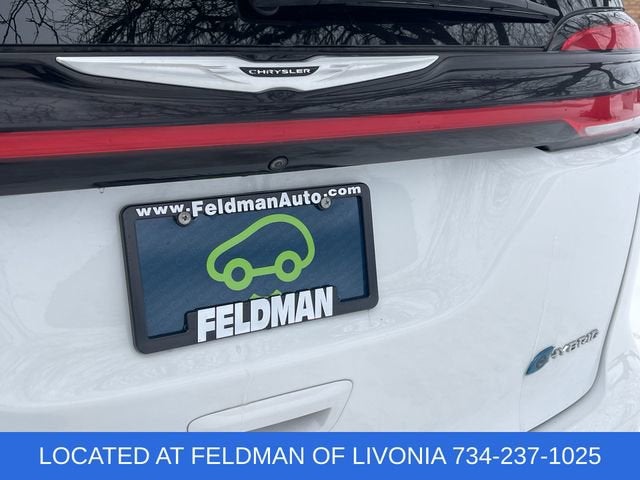 2023 Chrysler Pacifica Hybrid Limited