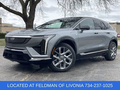 2025 Cadillac OPTIQ Luxury 1