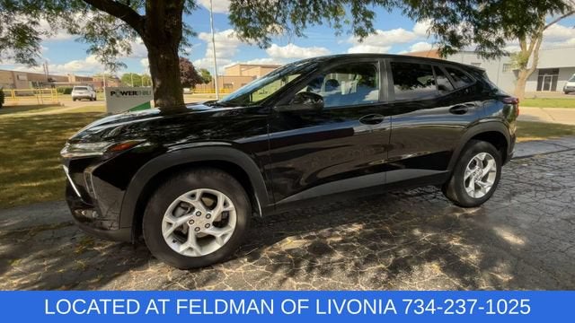2024 Chevrolet Trax LS