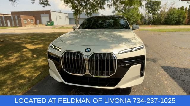 2023 BMW 760 i xDrive