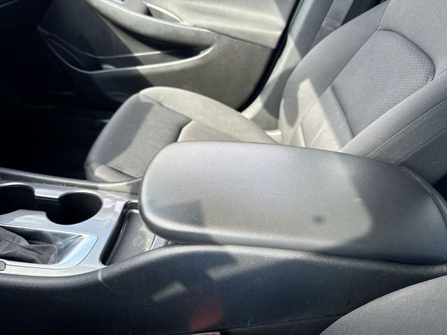 2021 Chevrolet Malibu LS 1FL