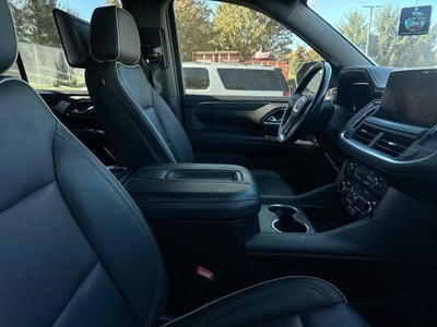 2022 GMC Yukon SLT